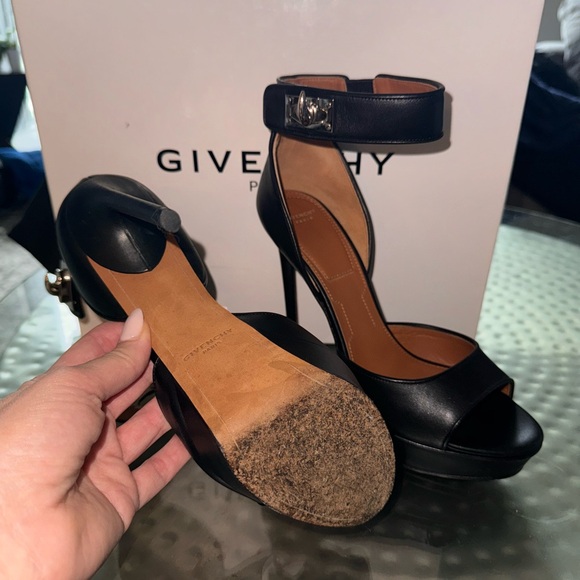 Givenchy shark sandal heel - Picture 3 of 4